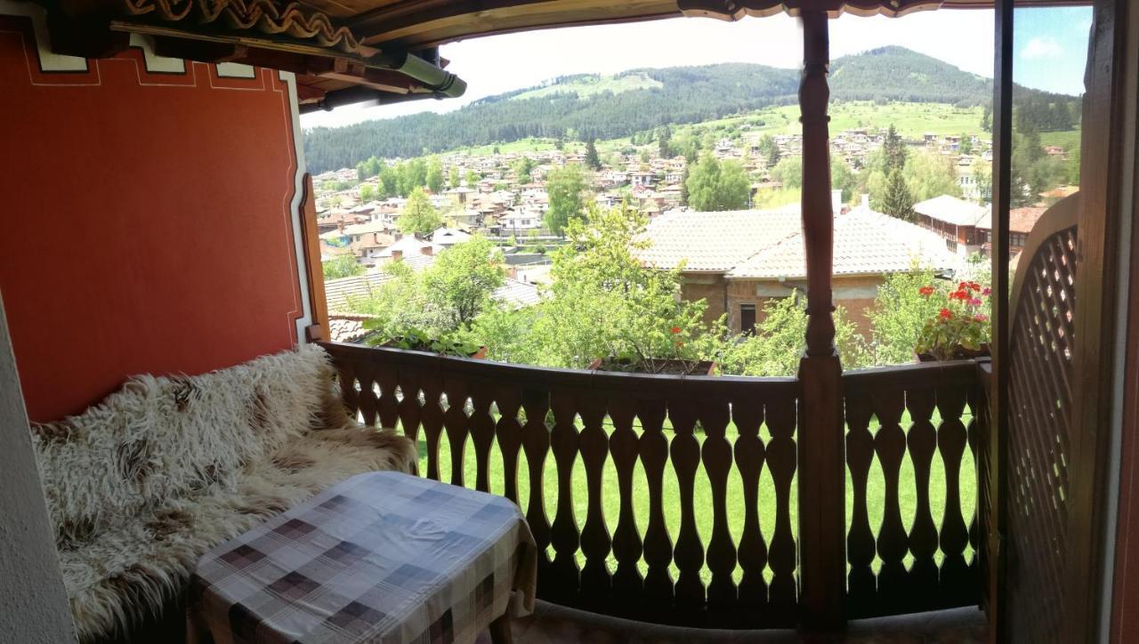 Радкината Къща Hotell Koprivsjtitsa Exteriör bild